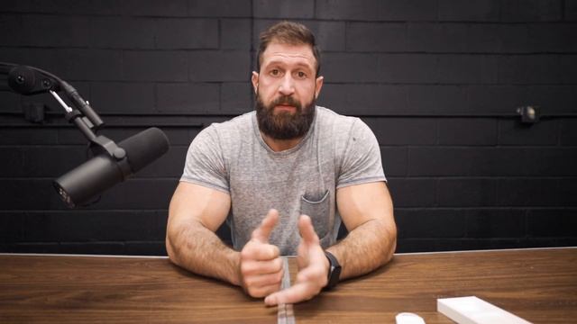 Apple Watch Series 6 Review (What People Aren't Talking About!) смотреть онлайн