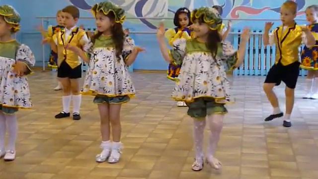 Люсия 4 года - танец 