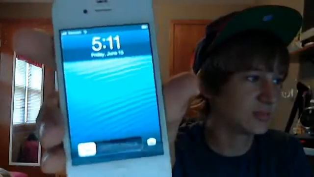 How I Rock My iPhone 4S смотреть онлайн