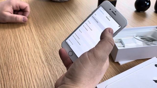 iPhone 8 64GB fehér US-1668 смотреть онлайн