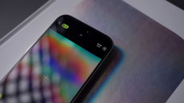 iPhone 15 Pro Two Weeks Later - White Titanium смотреть онлайн