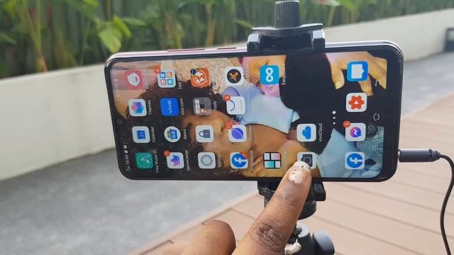 BLUETOOTH REMOTE SHUTTER FOR ANDROID AND iOS смотреть онлайн