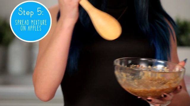Microwave Apple Crisp?! | Microwave Meals w/ Mackenzie Marie смотреть онлайн