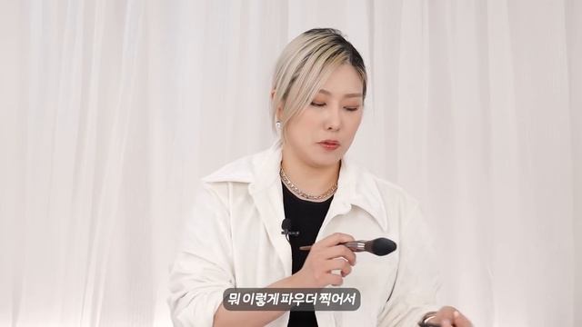 [ENG] 브러쉬 딱 5개 추천 2편!! ✍🏻🖋️🖌️🖍️🖊️ 파데, 컨실러, 하이라이터, 블러셔 브러쉬! смотреть онлайн