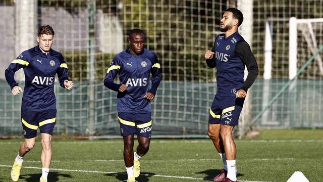 İstanbulspor - Fenerbahçe maçı ne zaman, saat kaçta, hangi kanalda? смотреть онлайн
