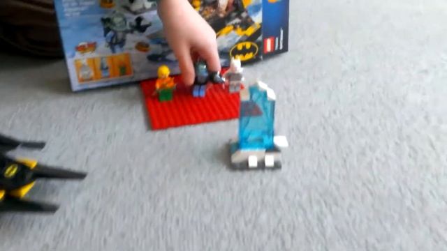 Finley presents Lego arctic Batman review смотреть онлайн