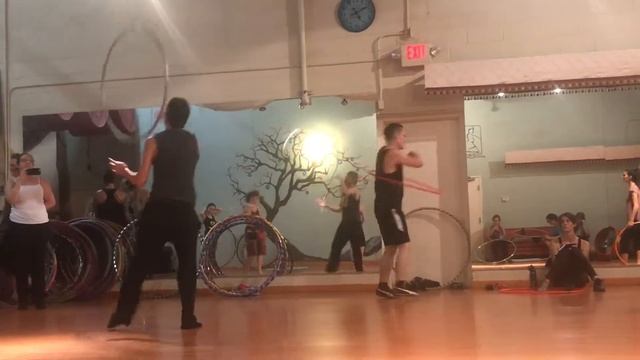 Hoop Path Jonathan Livingston Baxter смотреть онлайн