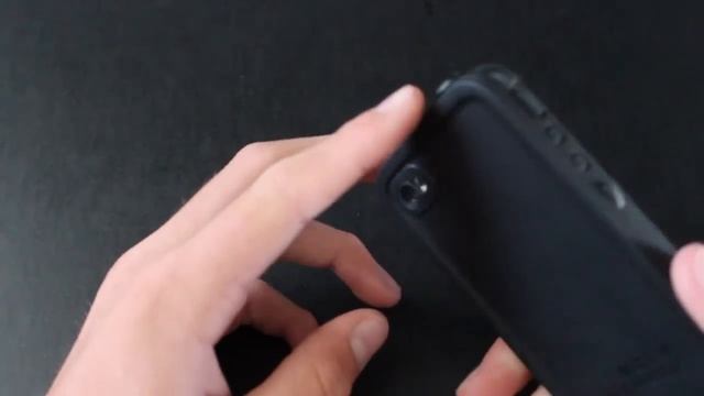 LifeProof Case Review for iPhone 4/4S смотреть онлайн