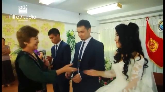Канат и Адинай свадьба(кызылкия) смотреть онлайн