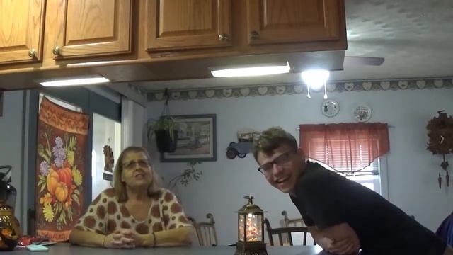 Me And Granny Make A Cinnamon Apple Cake (A Facebook Recipe) The Jason Way Episode 2 смотреть онлайн