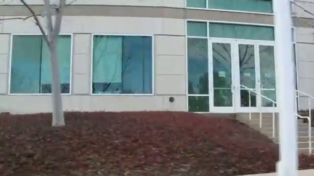 Apple headquarters in Cupertino смотреть онлайн