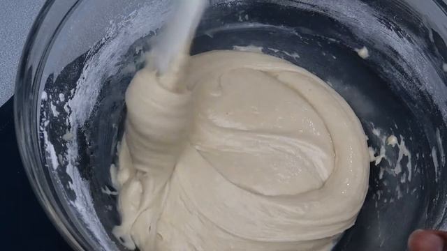 Only few ingredients easy and moist Apple Cake | No butter | No milk смотреть онлайн