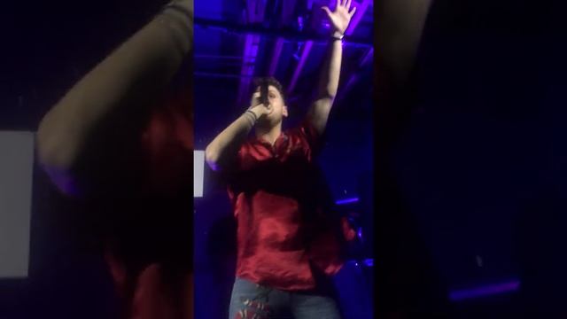 Bazzi - Star (Live) | Apple Music | 5/3/18 смотреть онлайн