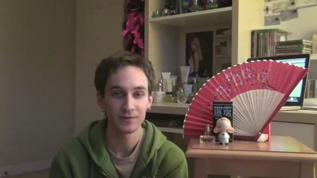 Perfume Review: Harajuku Lovers Fragrance 'G' смотреть онлайн