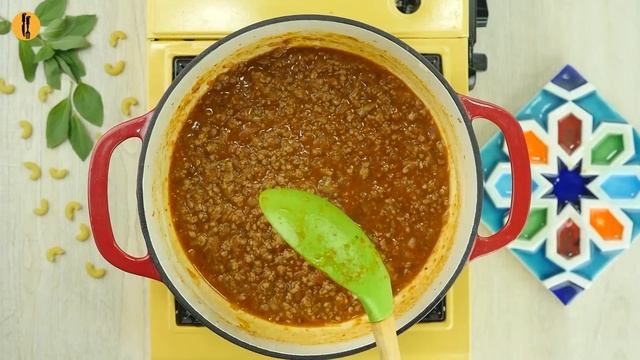 Cheesy Beef Macaroni (Goulash) Recipe By Food Fusion смотреть онлайн