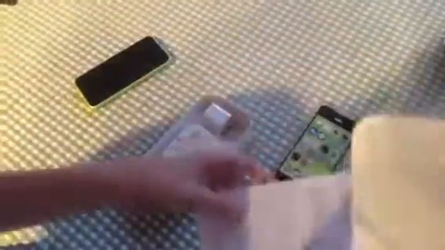 Apple iPhone 5c unboxing! (Green) смотреть онлайн