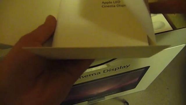 Unboxing Apple 24" Cinema Display смотреть онлайн