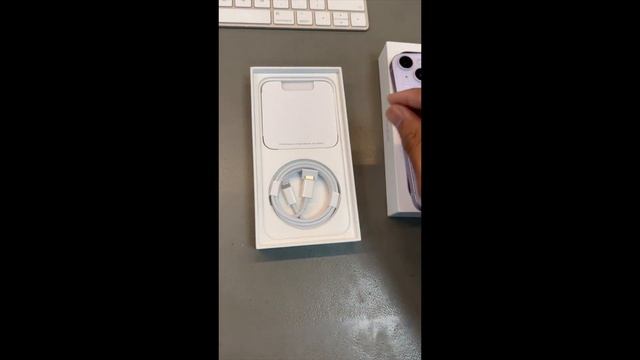 iPhone 14 Purple Quick Unboxing смотреть онлайн