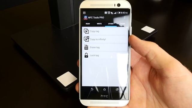 NFC Tags and How They're Cool on Android and Windows Phone смотреть онлайн