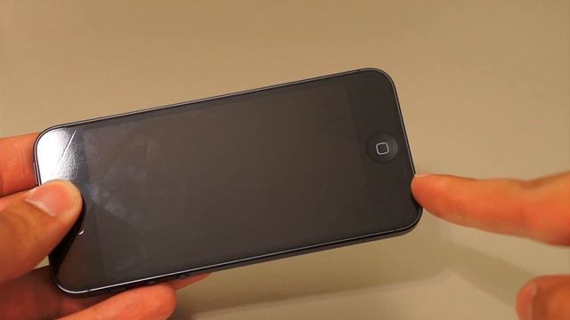 iPhone 5 Black or White? смотреть онлайн