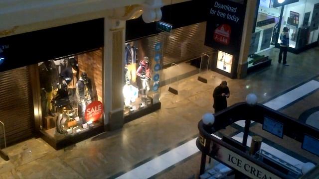 IPHONE 4S Apple Store Trafford Centre смотреть онлайн