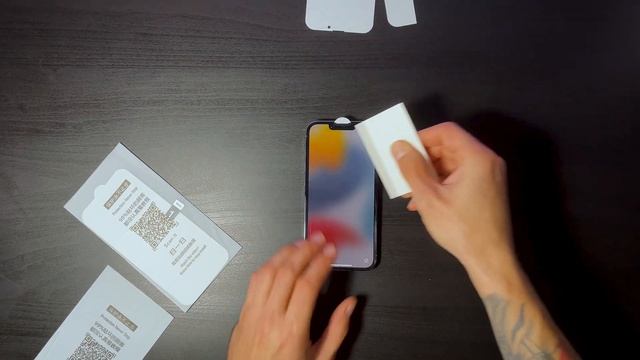 How to Apply a TPU Hydrogel Film Screen Protector for iPhone 13 Pro / iPhone 13 Pro Max | Tutorial смотреть онлайн