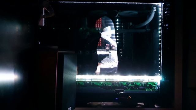 Transparent LCD Sidepanel Mod - Bad Apple смотреть онлайн