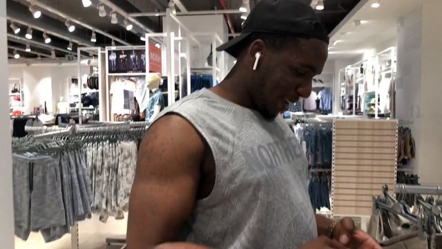 lols, he wants to download AIRDROP from App Store 😂😂😂😂😂 |NORTH CYPRUS| VLOGS | смотреть онлайн