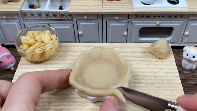 Delicious American Apple pie | Best Recipe | Miniature Kitchen смотреть онлайн
