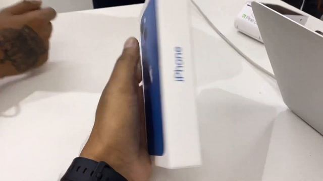 Bought new iphone 13 from Aptronix (Khan Market) #views #subscriber #like #share #iphone13 #comment смотреть онлайн