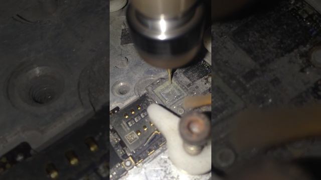 phay cpu gsm iphone 5 смотреть онлайн