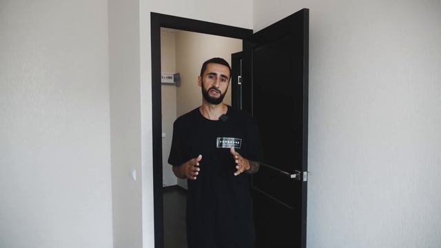 Руслан Абасов показывает объекты ремонтно-строительной компании REMBRAND смотреть онлайн