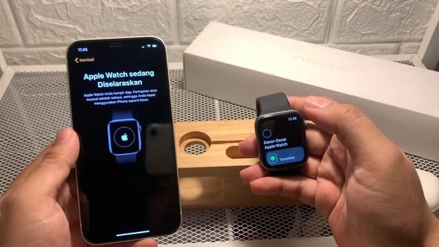CARA PAIRING APPLE WATCH KE IPHONE смотреть онлайн