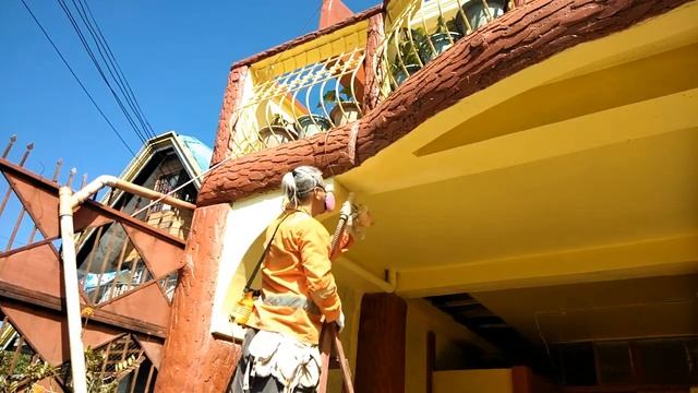 Home Garage Painting Beam And Ceiling Done with ingco airless eletric spray gun смотреть онлайн