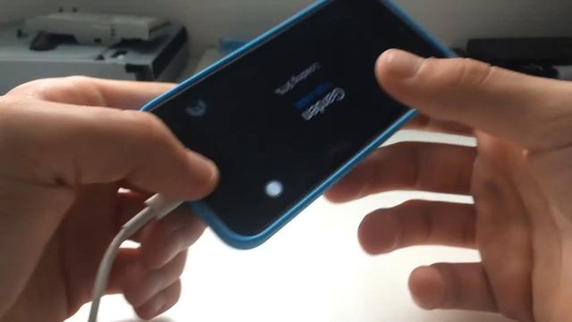 Is the iPhone 5c as terrible ? ( iPhone 5c case unboxing) смотреть онлайн
