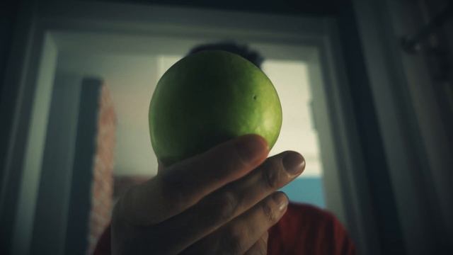 The Apple | Short Horror Film смотреть онлайн