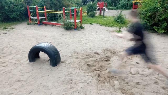 Как научиться сальто?! СТИЛЬ БОМЖ смотреть онлайн