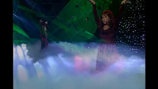 Stars In Their Eyes - Tracey Maskell Young as Kate Bush 1998 смотреть онлайн