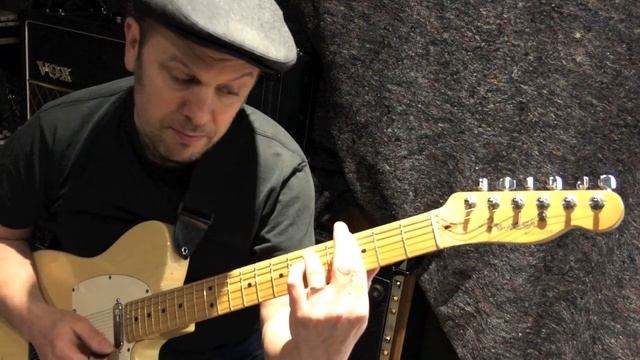 Beginner's BLUES part 5 - Jazzier solos смотреть онлайн