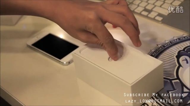 iPhone 5 White Unboxing (2013) смотреть онлайн