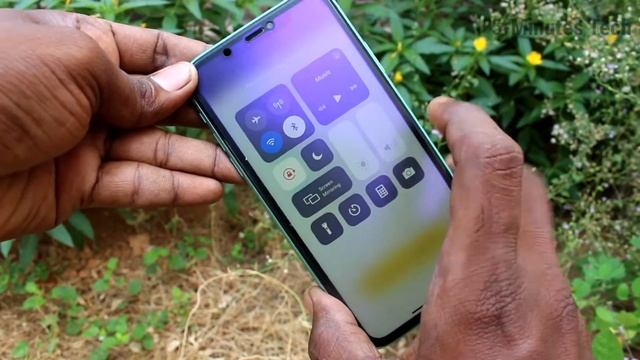 How to turn off auto screen rotation in Apple iPhone 11 / iPhone 11 Pro смотреть онлайн