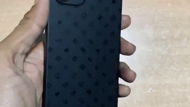 iPhone 12 v MKBHD/DBRAND ICONS смотреть онлайн