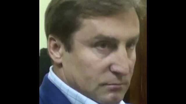 Тюрик приблизился к главному «воровскому трону» смотреть онлайн