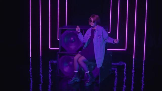 Yandex Music — Hiss смотреть онлайн