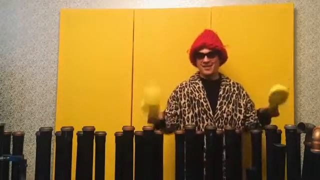 PPAP. Pen Pineapple Apple Pen by BOGACHI & TOM - 3 смотреть онлайн
