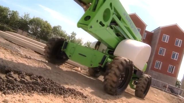 Самоходный подъемник Niftylift HR21 2x4 смотреть онлайн