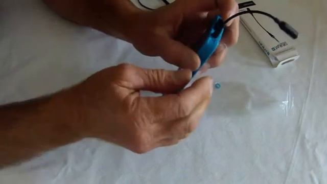 Mr Waterproof iPhone Case Reviews the Catalyst Lifestyle Weatherproof Audio Adapter смотреть онлайн