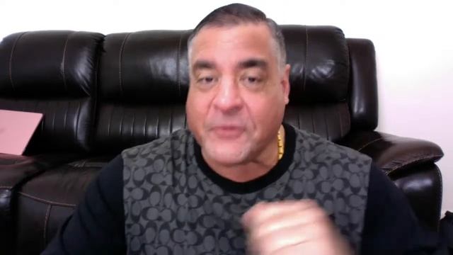 FORMER RIPPLE XRP EXECUTIVE WHO STARTED TRON CRYPTO 50% TRANSACTIONS ARE CRIMINAL ILLICIT!!! смотреть онлайн