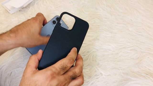 Apple Leather case Midnight black for iPhone 13 Pro Max смотреть онлайн