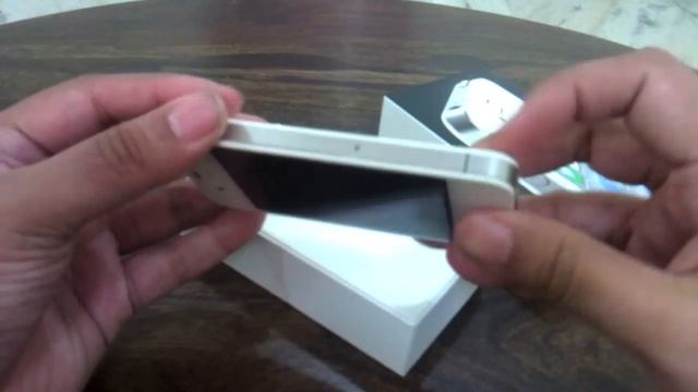 White iPhone 4 Unboxing смотреть онлайн